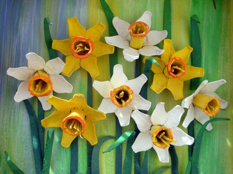 Egg-Carton-Daffodils8