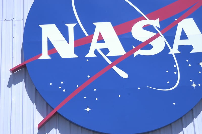 NASA is now attempting to create an online educational environment suitable for children.